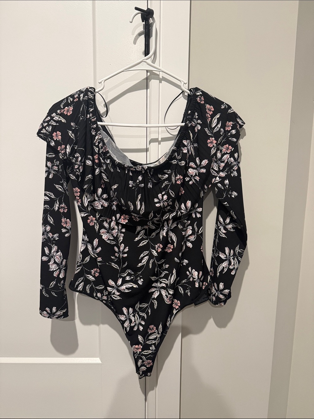 Guess by Marciano Black Floral Long-Sleeve Bodysuit